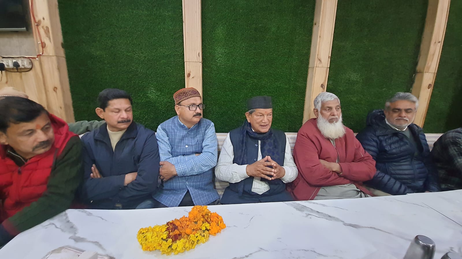 हरीश रावत का सरकार पर करारा प्रहार: बोले- 'अंकिता से लेकर विक्रम शर्मा कांड तक, कानून व्यवस्था का जनाजा निकल चुका है'